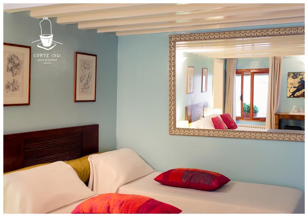 Corte 1321 Venice Room photo