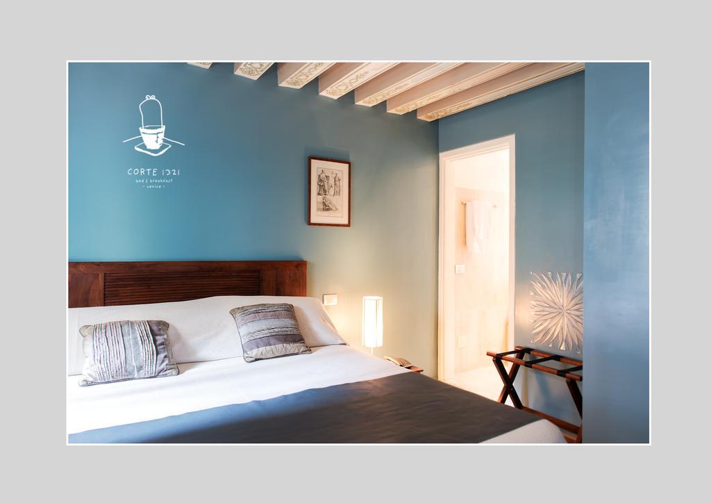 Corte 1321 Venice Room photo