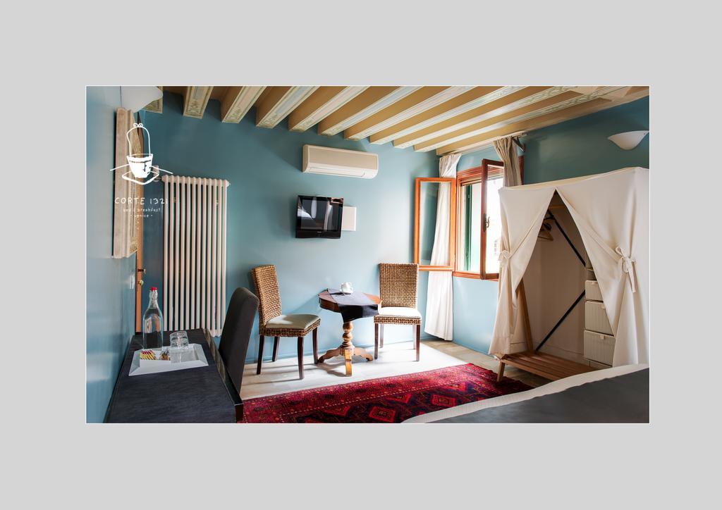 Corte 1321 Venice Room photo